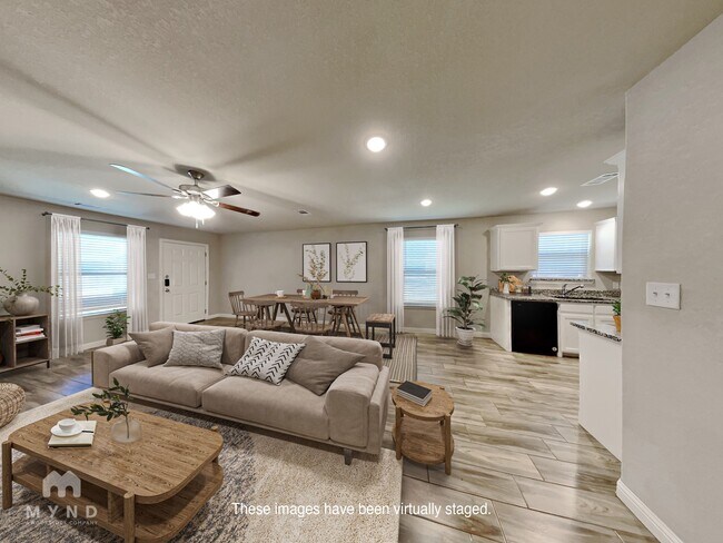 Foto del edificio - 803 Rolling Terrace Cir