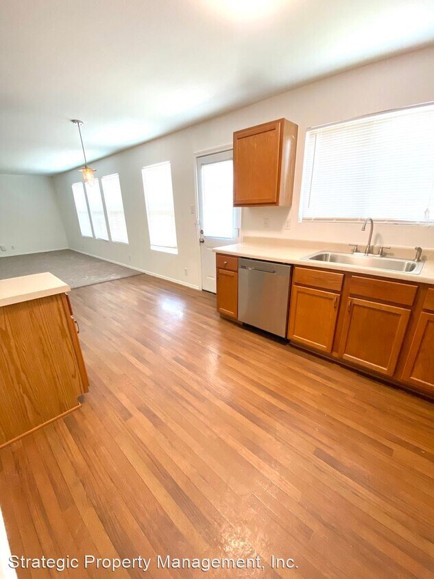 Primary Photo - 3 br, 2.5 bath House - 10834 Rivera Cove