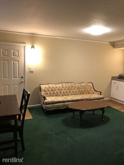 Building Photo - 1 br, 1 bath Apartment - 1950 Glen Avenue A