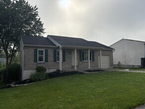 Building Photo - 4013 Hunters Green Dr