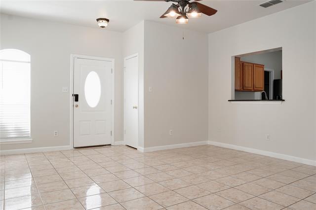 Building Photo - 7108 Park Creek Cir W