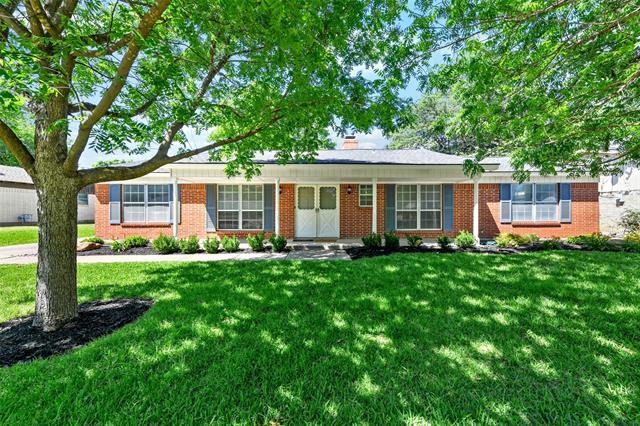Foto principal - 312 Hillview Dr
