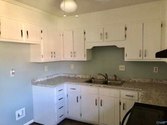 Foto del edificio - 8150 Oldfield Rd SW