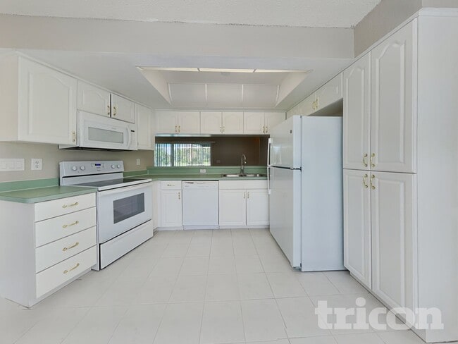 Building Photo - 7419 Valley Ct