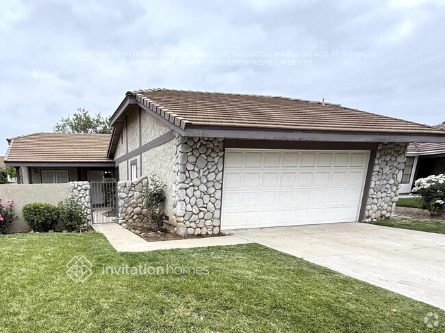 Building Photo - 25906 Adolfo Ct