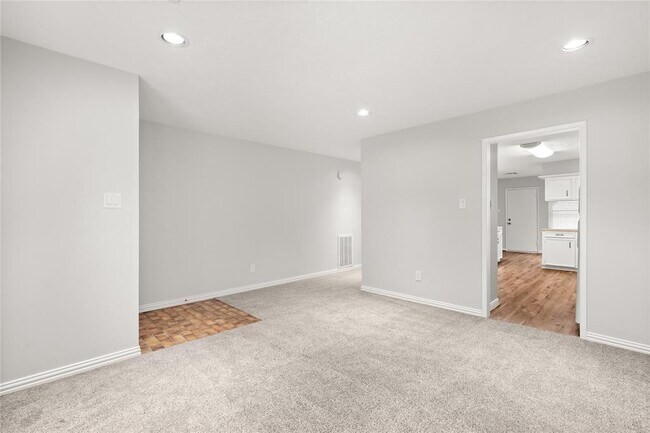 Foto del edificio - 11834 Oak Meadow Dr
