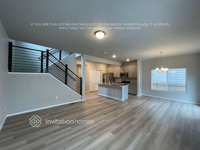 Building Photo - 11256 House Finch Ln
