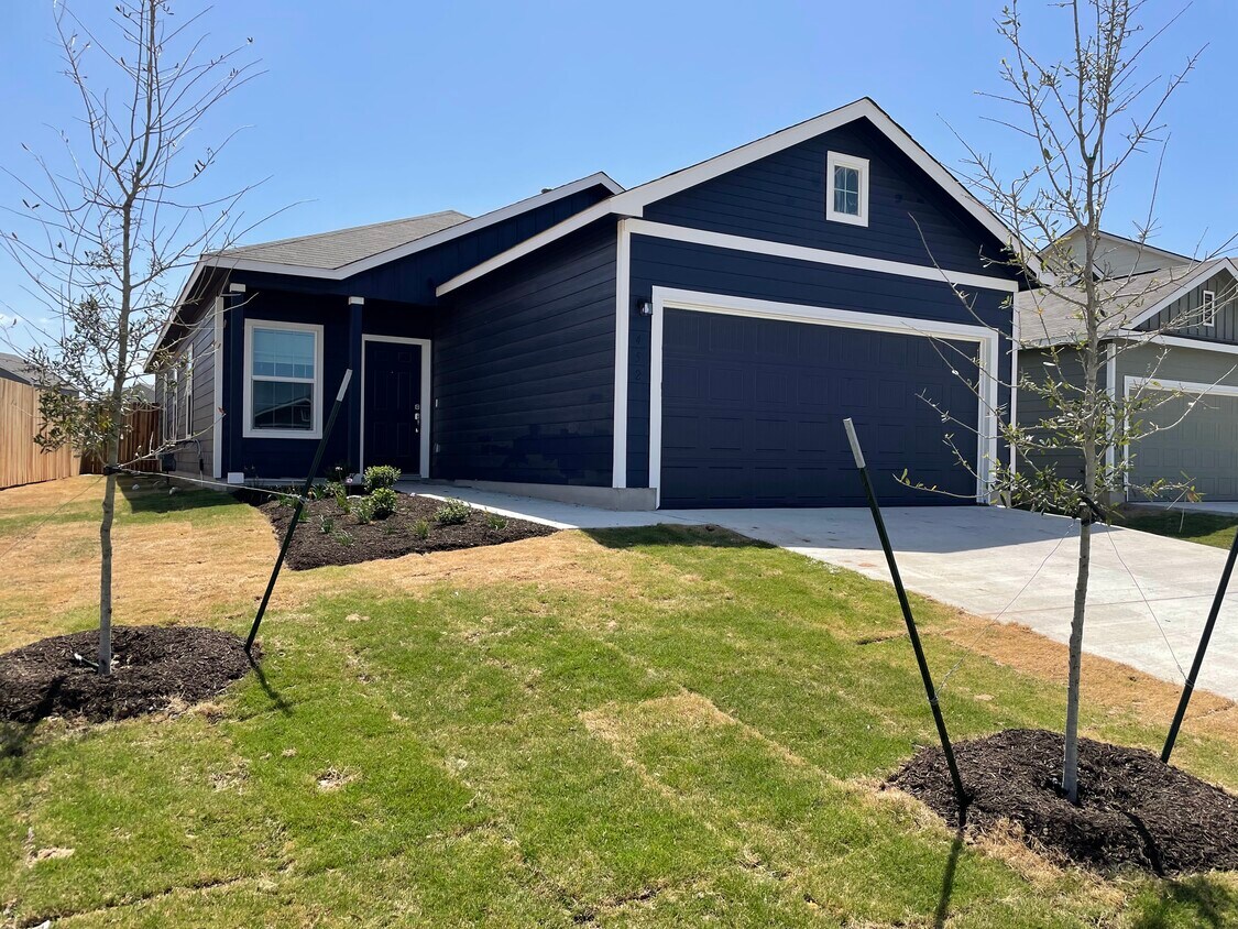 452 Gabbro Gdns, Maxwell, TX 78656 House Rental in Maxwell, TX