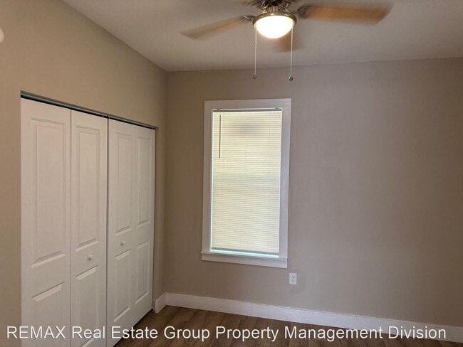Building Photo - 2 br, 1 bath House - 423 W. Kiowa St