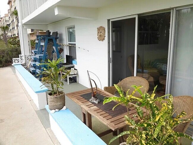 Foto del edificio - 6399 Azure Ln