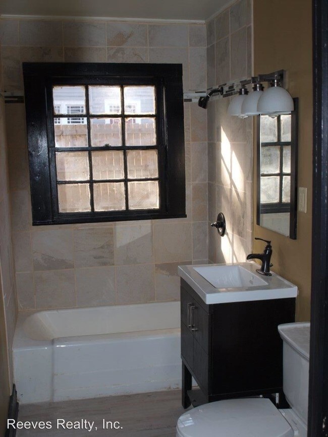 Foto del edificio - 2 br, 2 bath House - 1901 Hunter Ave