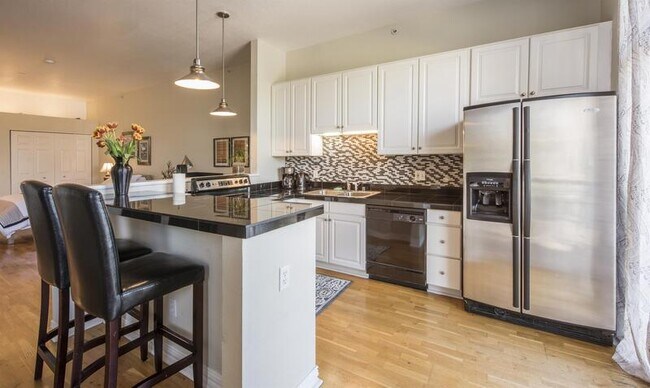 Photo - 277 North Broadway Apartment