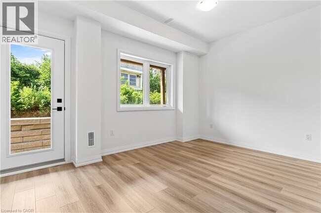 Photo du bâtiment - 4040 Mountain St