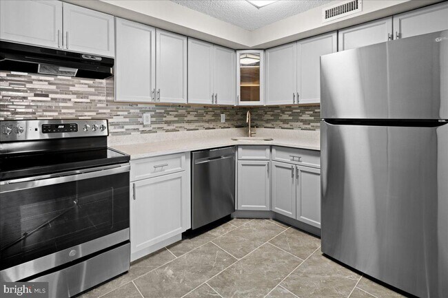 Foto del edificio - 604 Aspen Dr