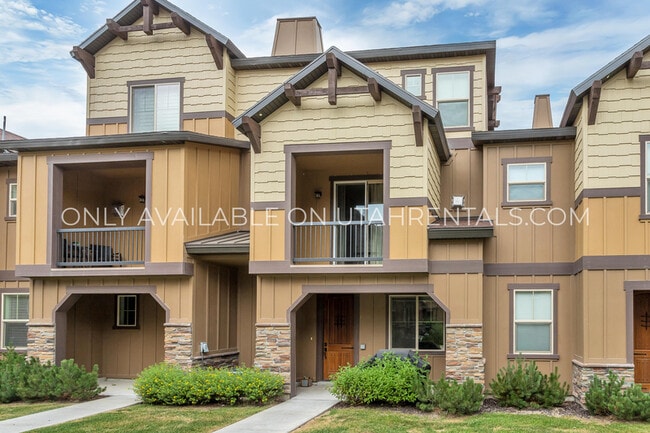 Building Photo - 13608 Super G Ln