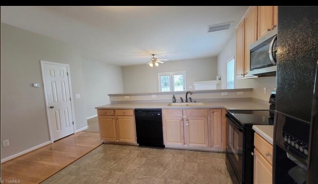 Building Photo - 33 Arbor Hl Pl