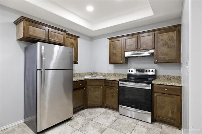 Foto del edificio - 416 E 5th St