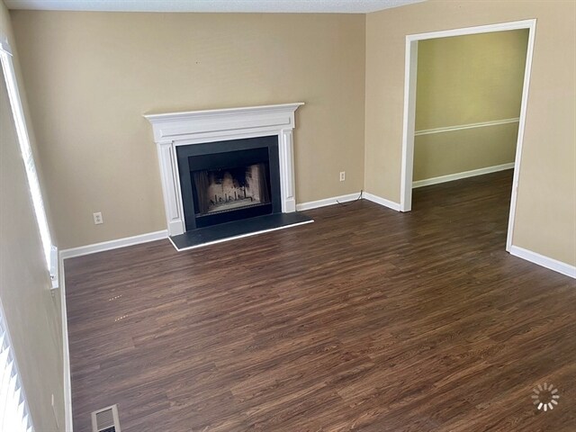 Building Photo - 2309 Water Lilly Way