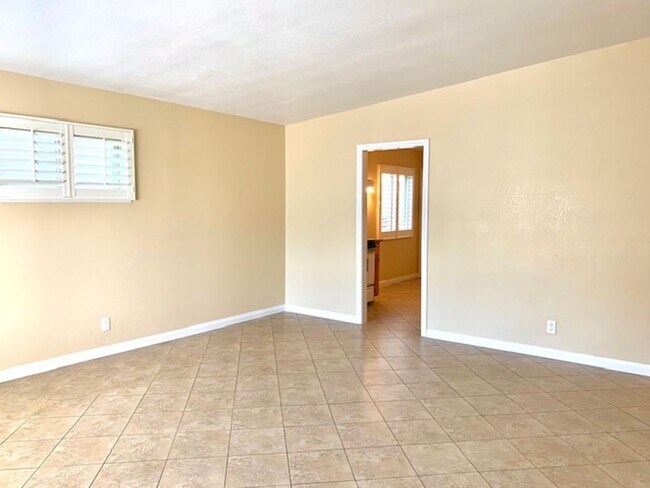Foto del edificio - Ventura | 3 Bed + 1 Bath | Belfast Ln