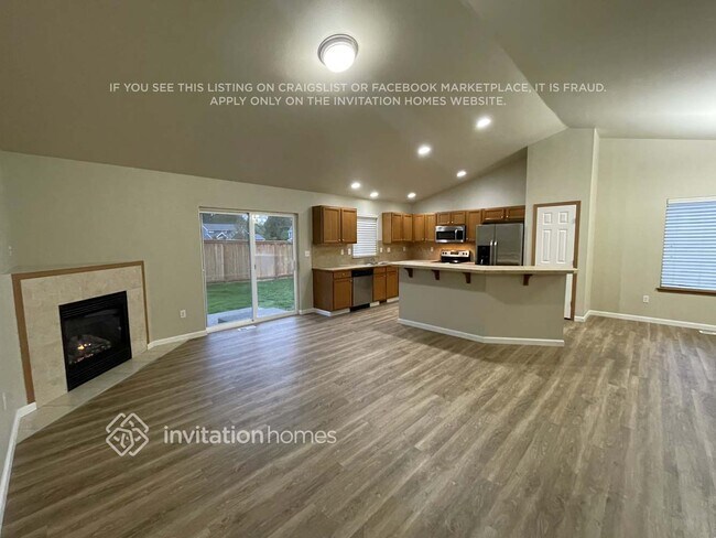 Foto del edificio - 19112 23rd Ave Ct E