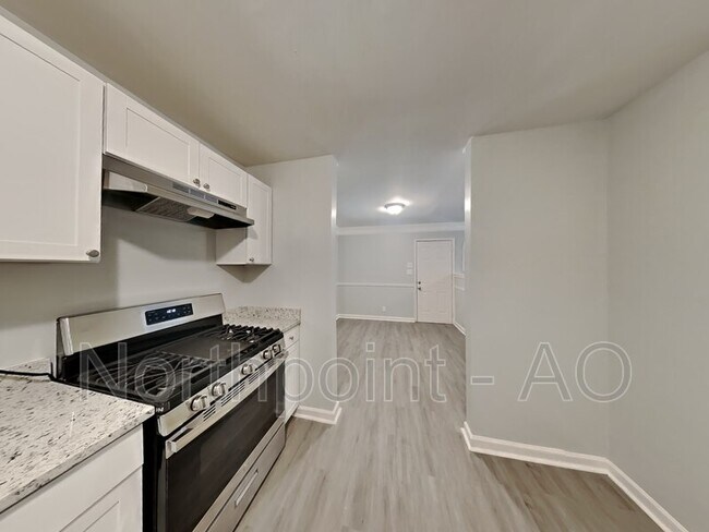 Foto del edificio - 4769 Ridgewood Dr