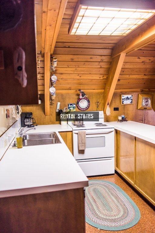 Building Photo - 3 bedroom in Whitefish MT 59937
