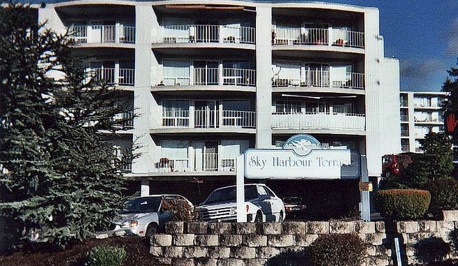 Building Photo - Sky Harbor Terrace