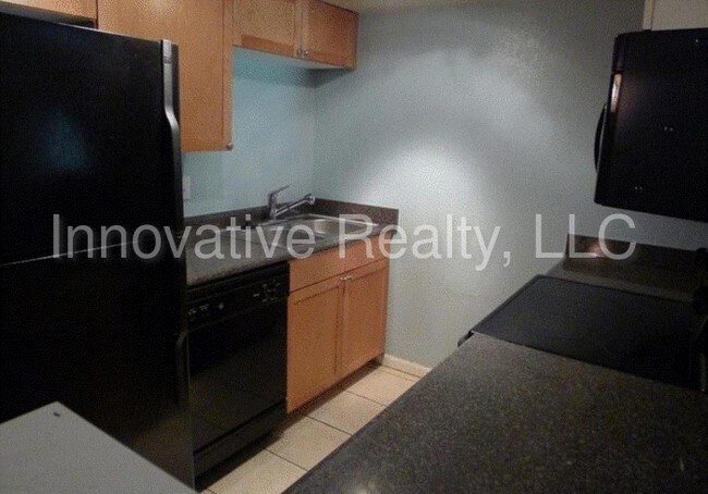 Building Photo - 282 Lewfield Cir