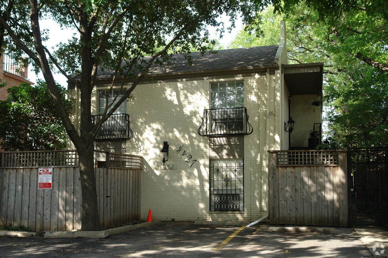 Primary Photo - 4427 Holland Ave