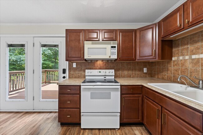 Building Photo - 1425 Richmond Pl