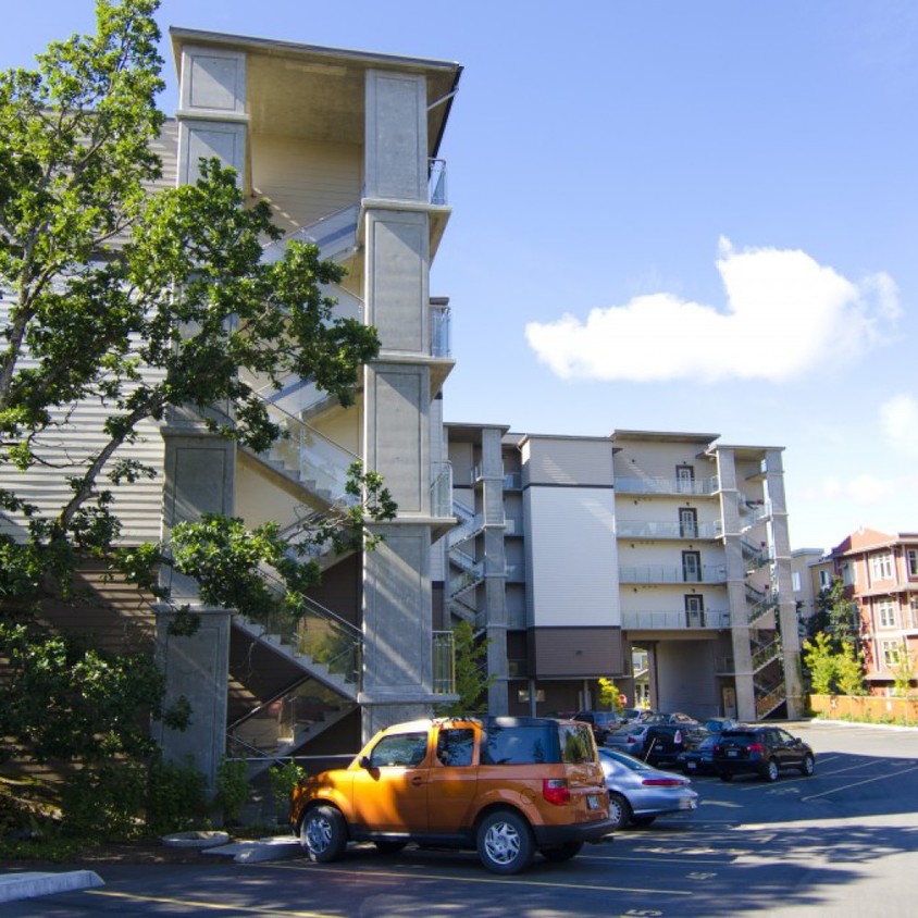 Building Photo - Tanhill Flats