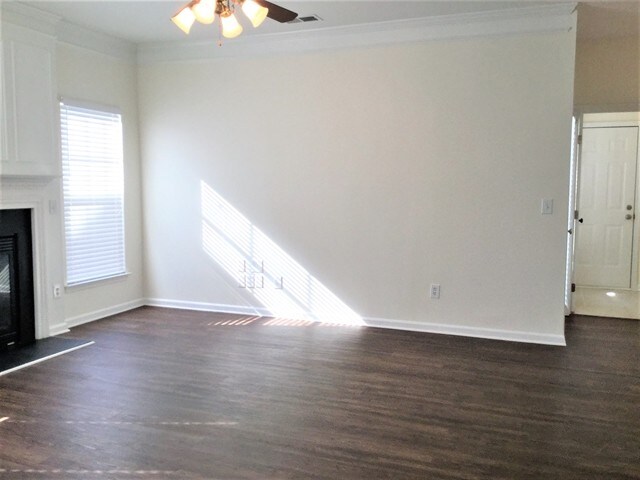 Foto del edificio - 2558 Sunberry Ln NW