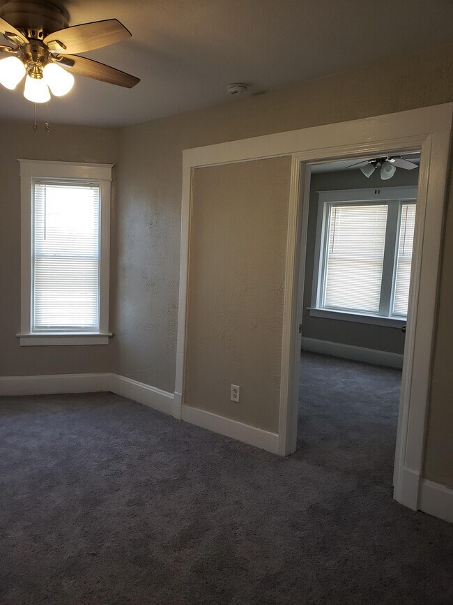 Building Photo - 2702 Peery Ave