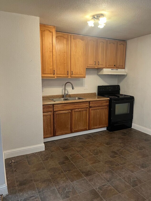 Foto principal - 1275 E Bellevue Rd