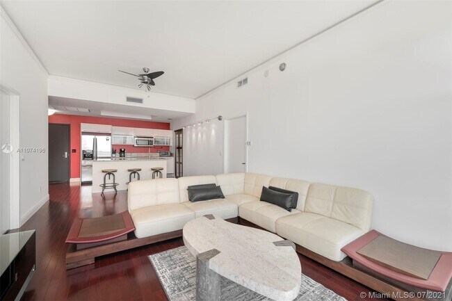Foto del edificio - 888 Biscayne Blvd