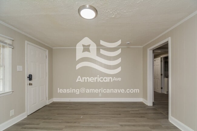 Building Photo - 707 Wilma St