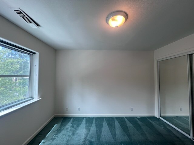 Building Photo - 133 Argall Way