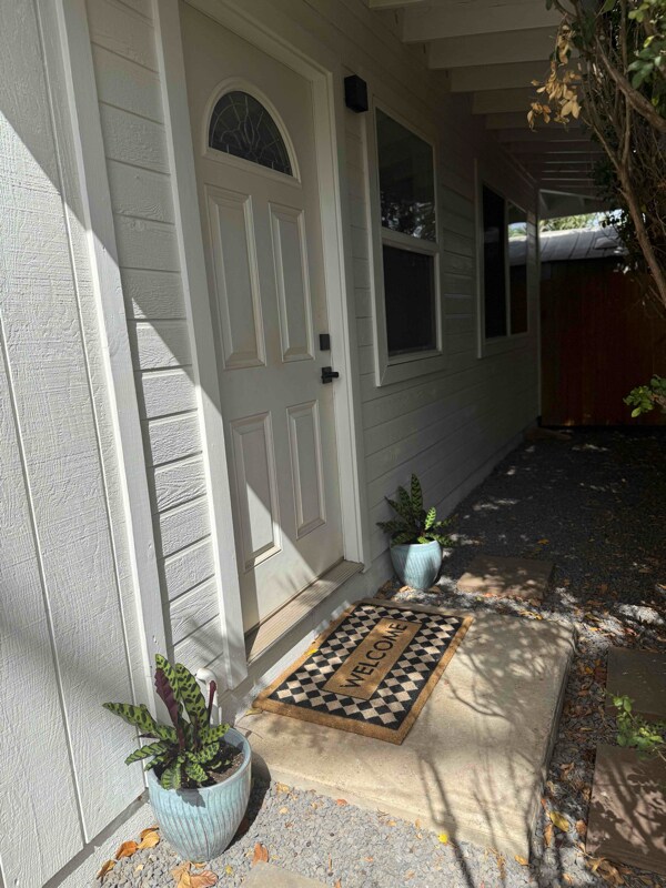 Foto principal - 2169 Aluna Pl