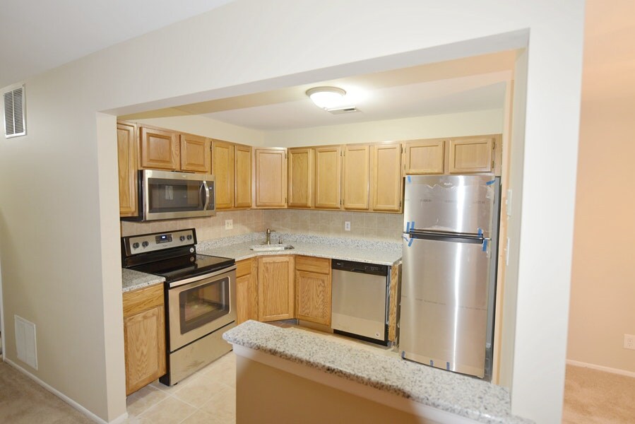 2218 Durham Ct, Mount Laurel, NJ 08054 Condo for Rent in Mount Laurel, NJ
