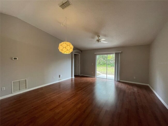 Building Photo - 11185 Cypress Leaf Dr