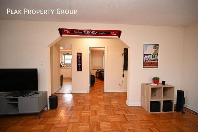 Foto del edificio - 2802 Digby Ave