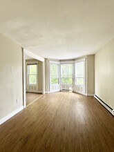 Building Photo - 281 Ontario St