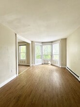 Building Photo - 281 Ontario St