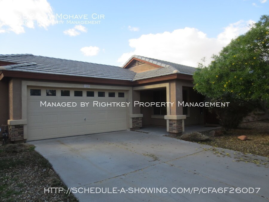 Primary Photo - BEAUTIFUL GOODYEAR HOME WITH HOT TUB!