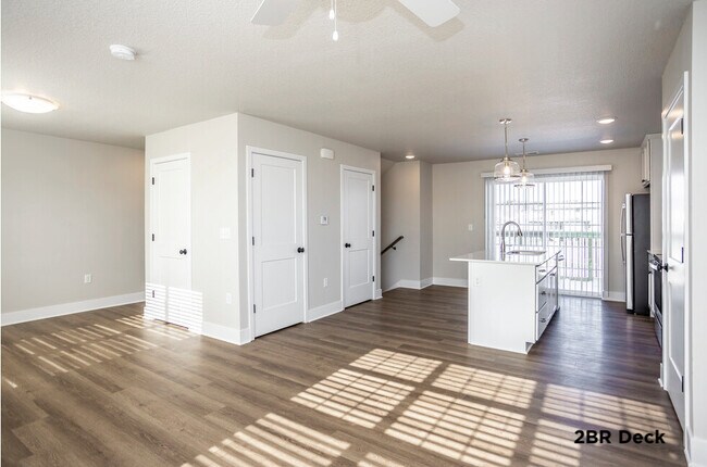 Foto del edificio - Grand Valley Townhomes