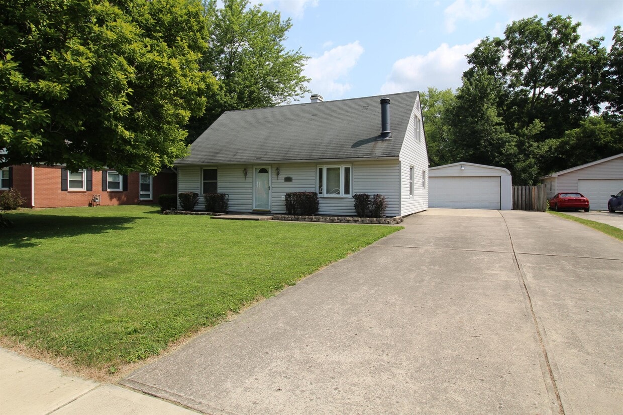 362 Darbyhurst Rd, Columbus, OH 43228 House Rental in Columbus, OH