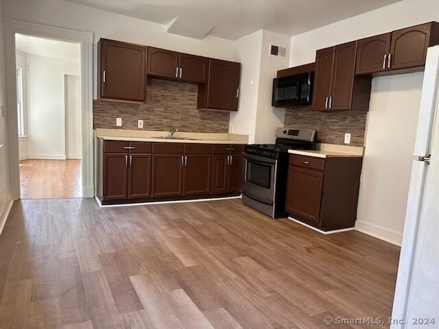 Foto del edificio - 324 Willow St