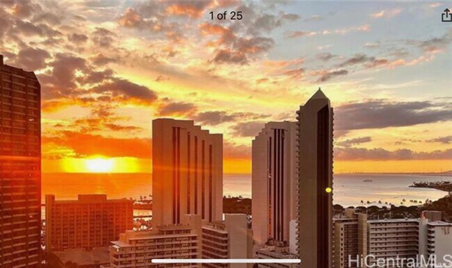 Photo - Luxury Waikiki Living with Panoramic Ocean & Sunset Views Apartment