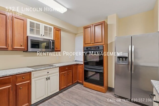 Foto del edificio - 572 Lincoln Hwy E