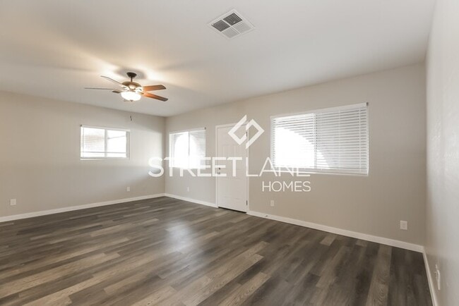 Building Photo - REDUCED PRICE!